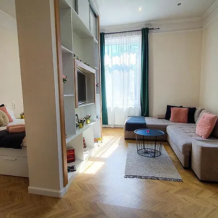 Smaragd Apartamento Győr