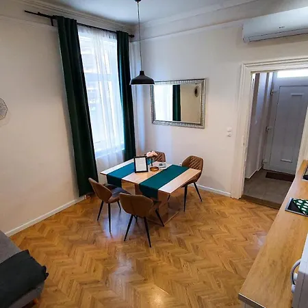 Smaragd Győr