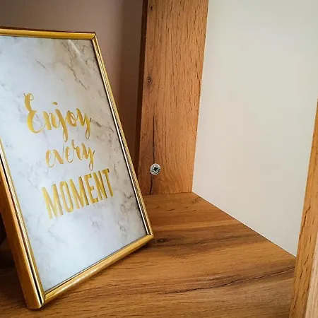 Smaragd Apartmán *