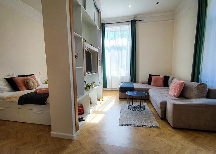 Smaragd Apartment Gyor